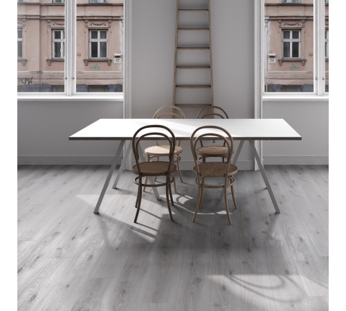 Ламинат Faus Cosmopolitan 4V AC5/33 (1346х213х8 мм) S177123 Tokio Oak ( 2,29 кв.м.)