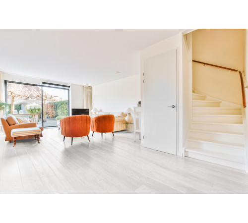 Ламинат FloorBee Costa AC5/33 4V (1380х190х8 мм) 2040 Коста Бланка ( 2,0976 кв.м.)