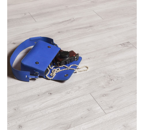 Ламинат Ideal Choice ID81 Дуб Вояж 8/33 4V (2,444 кв.м.)