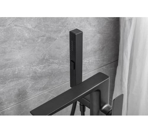 Смеситель для ванны Allen Brau Infinity 5.21009-31 (с внутренней частью) черный матовый