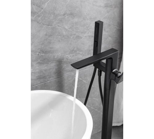 Смеситель для ванны Allen Brau Infinity 5.21009-31 (с внутренней частью) черный матовый