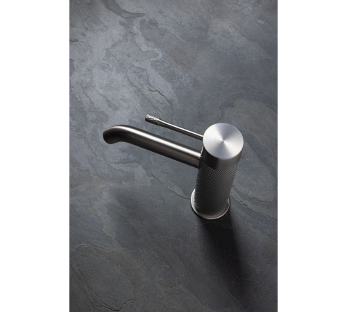 Смеситель для раковины Allen Brau Priority 4.0 5.31С01-BN никель браш