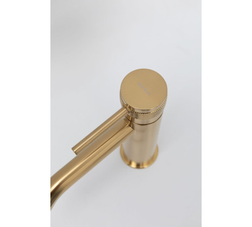 Смеситель для раковины Allen Brau Priority 5.31A01-GB золото