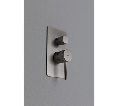 Смеситель для душа Allen Brau Priority X2 5.31011-BN (с внутренней частью, 2 выхода) никель браш